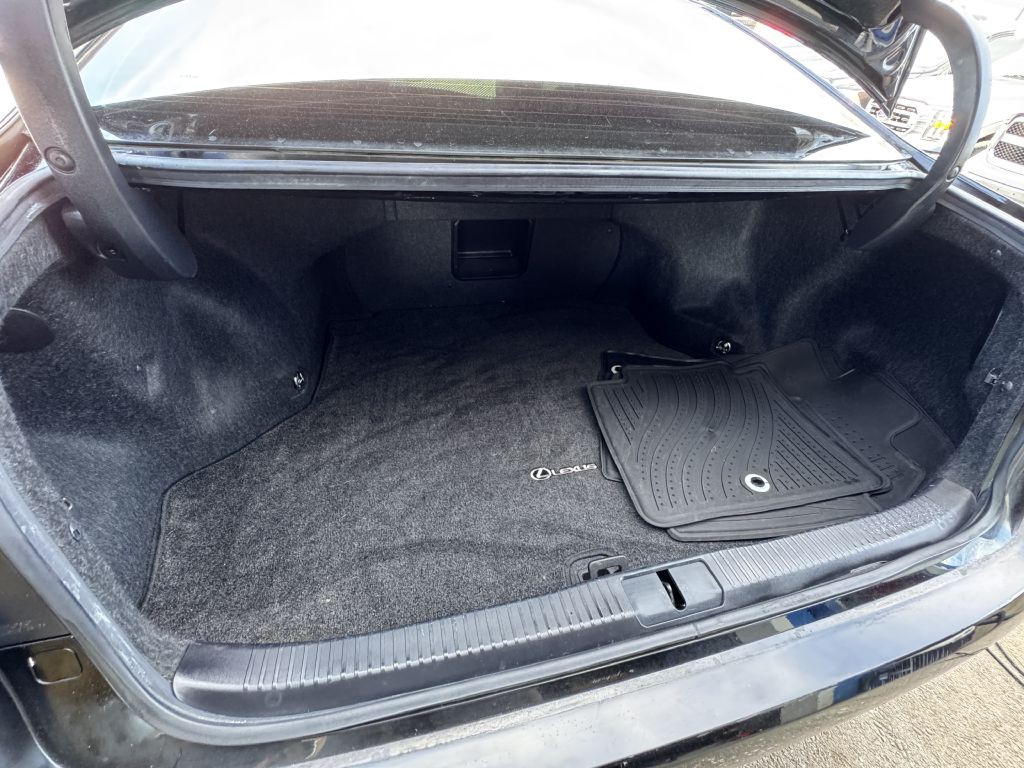 2014 Lexus ES Image 15