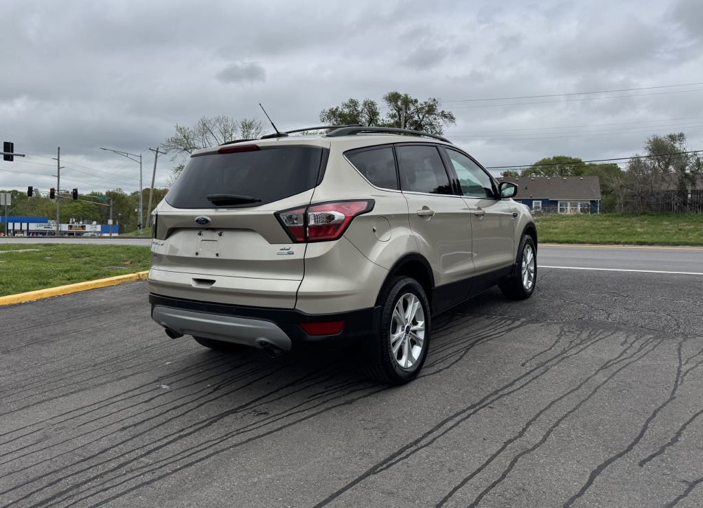 2017 Ford Escape Image 11