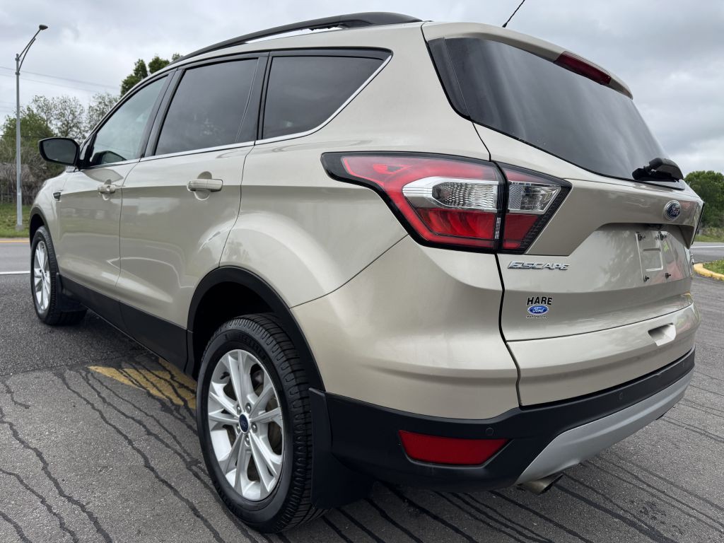 2017 Ford Escape Image 14