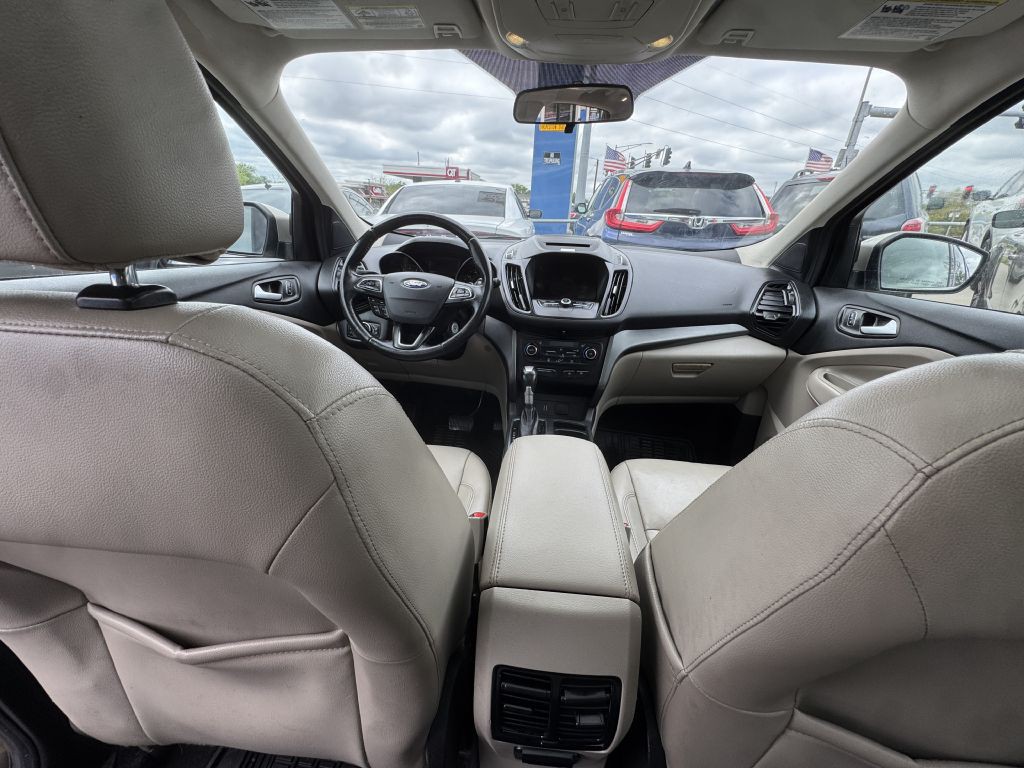 2017 Ford Escape Image 21