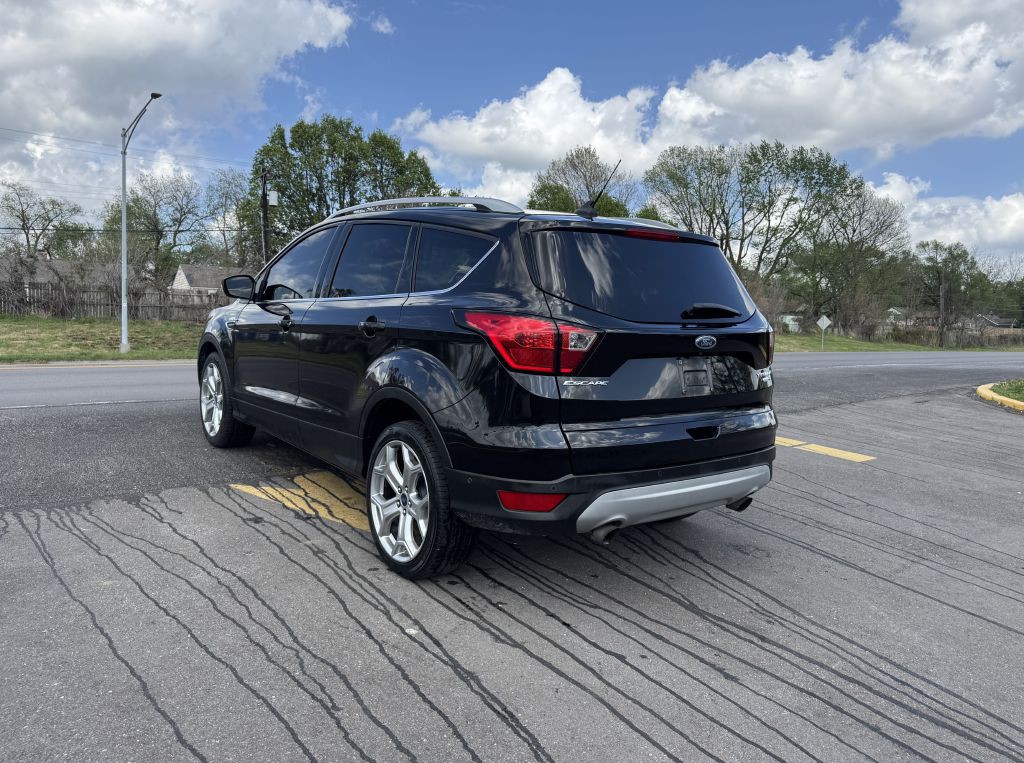2019 Ford Escape Image 10