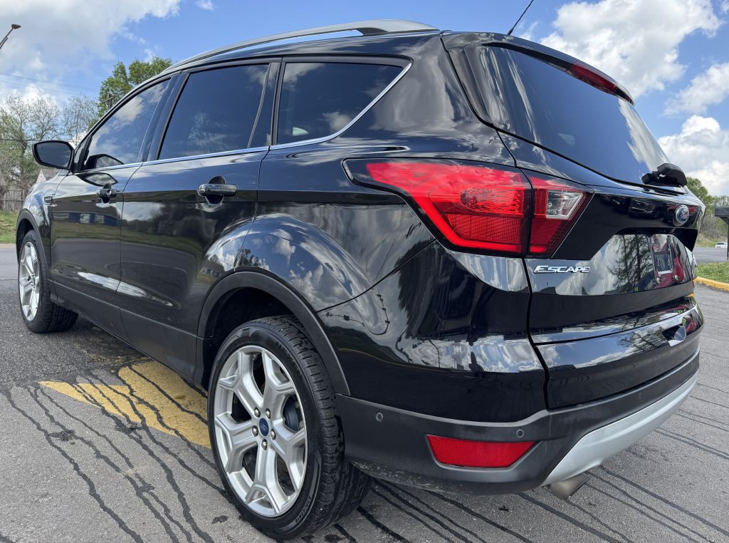 2019 Ford Escape Image 11