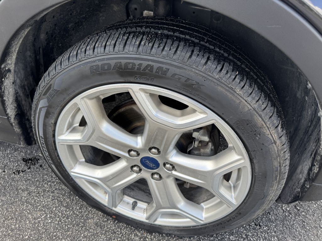 2019 Ford Escape Image 18