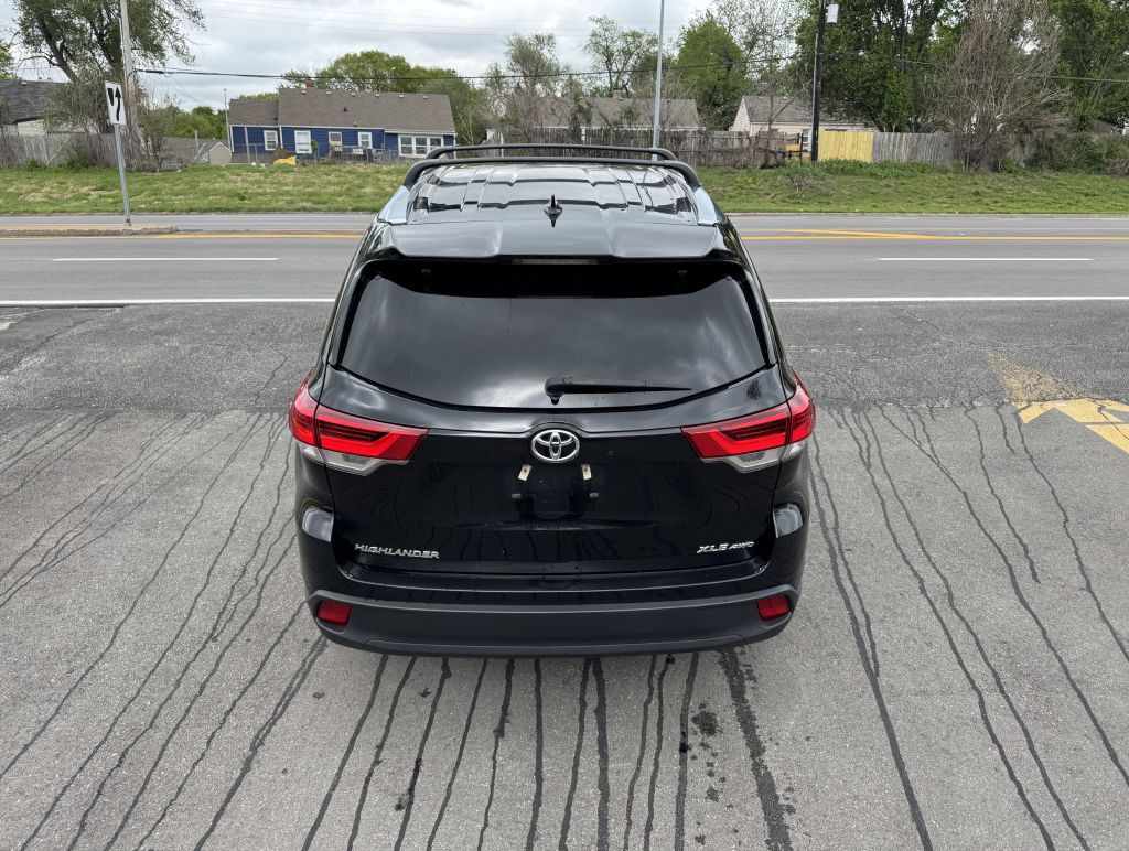 2019 Toyota Highlander Image 8