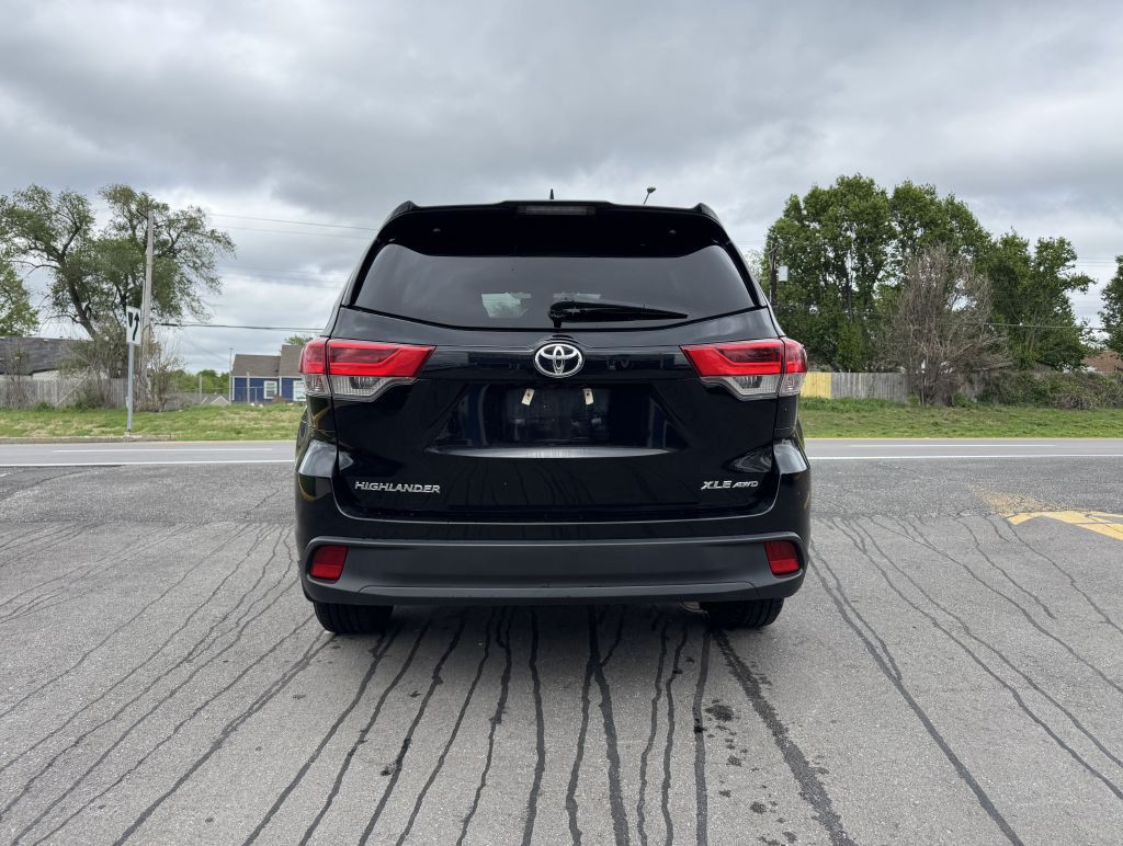 2019 Toyota Highlander Image 9