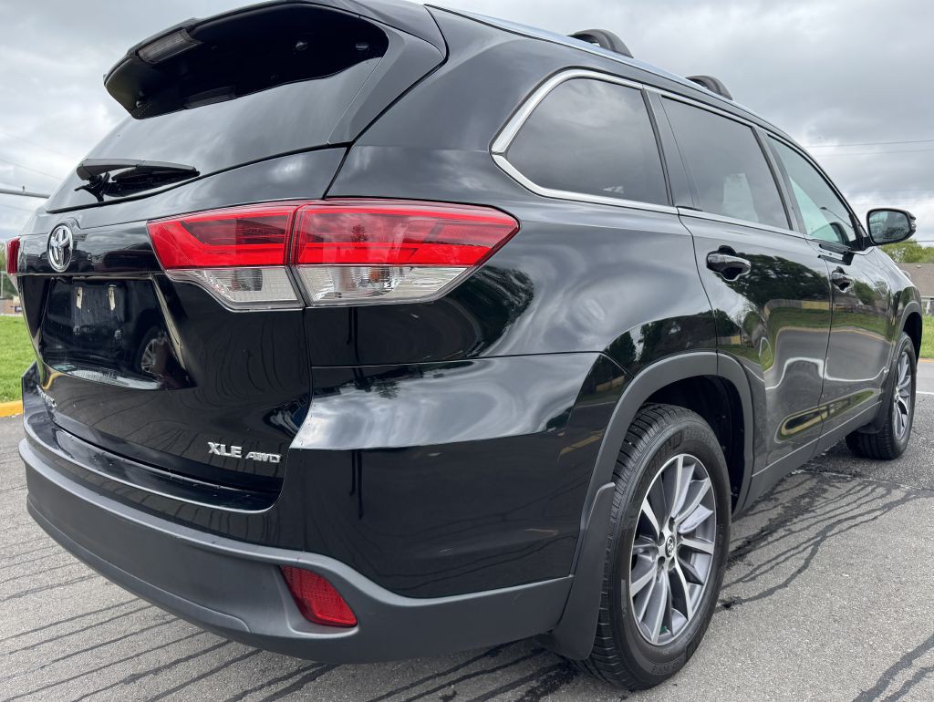 2019 Toyota Highlander Image 11