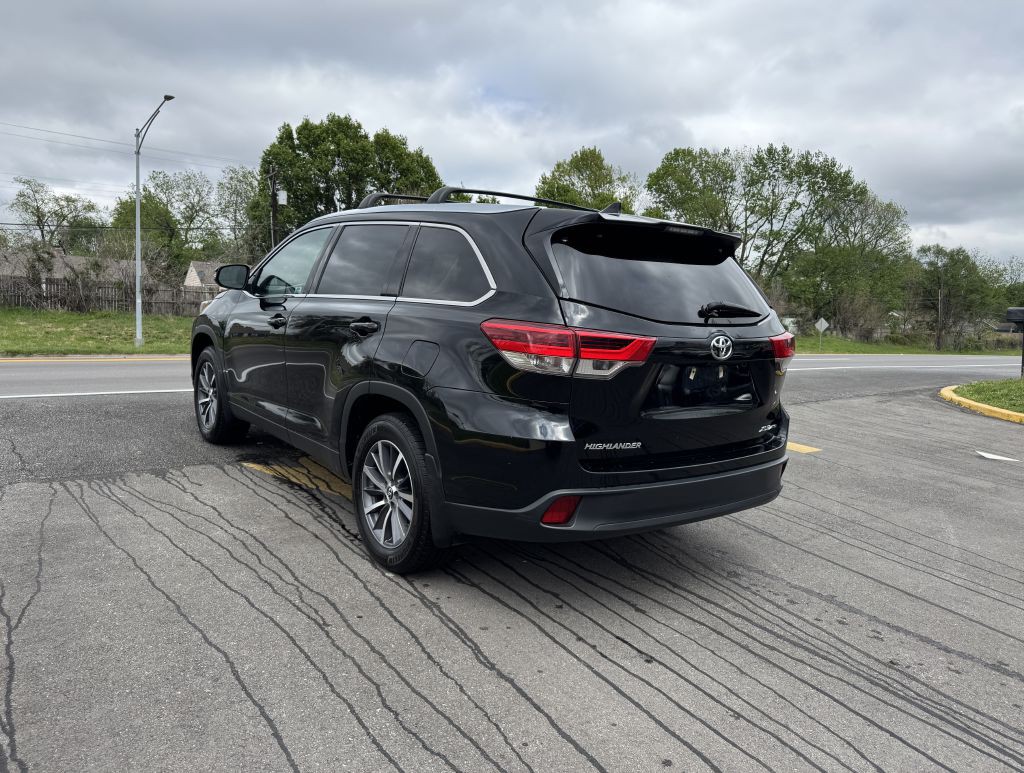 2019 Toyota Highlander Image 13
