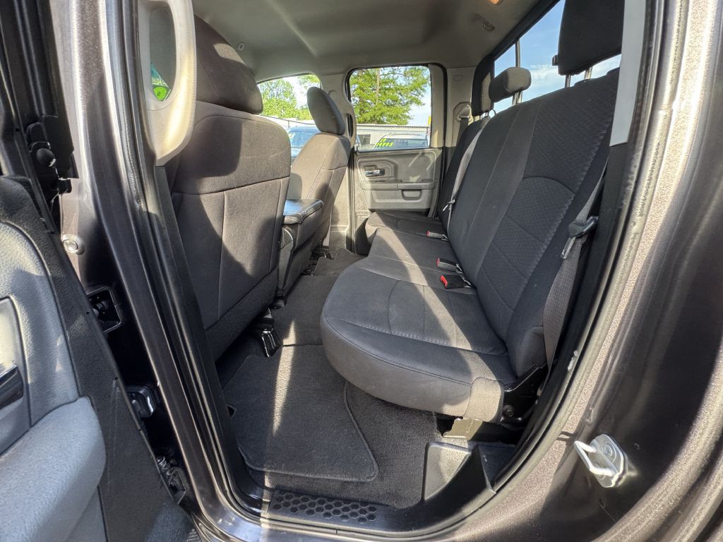 2019 RAM 1500 Image 22
