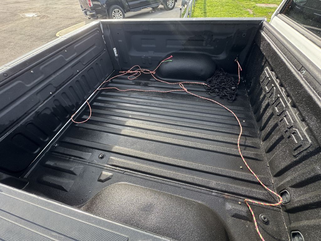 2017 Toyota Tundra Image 12