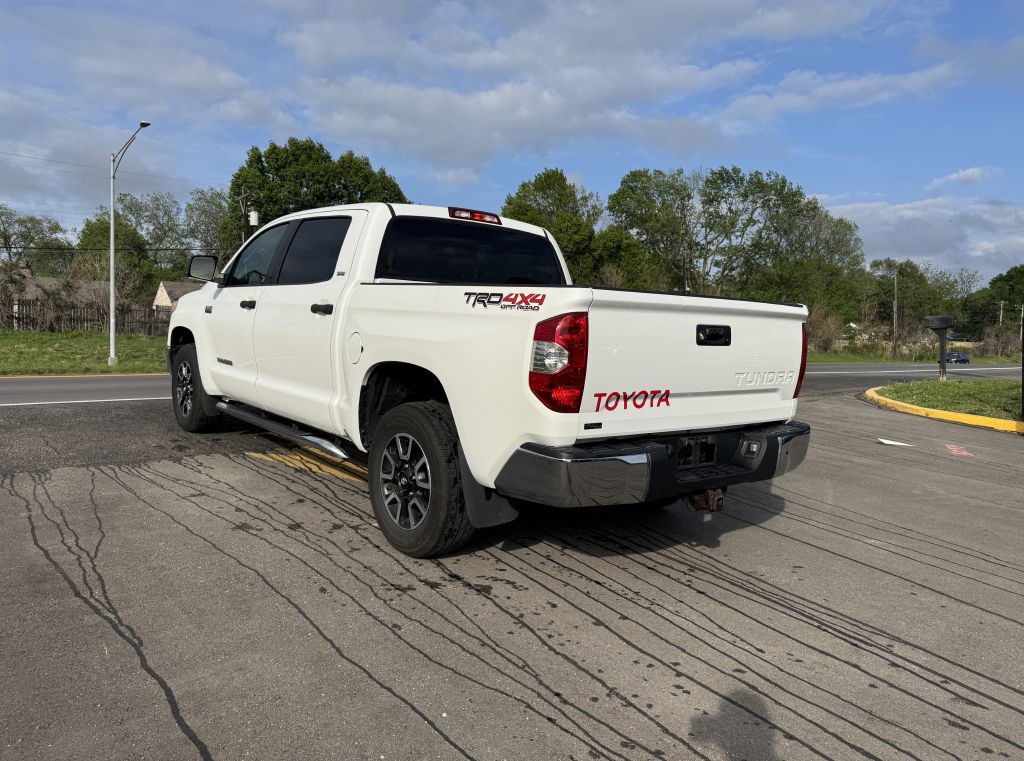 2017 Toyota Tundra Image 13