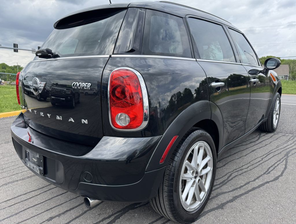 2015 MINI Cooper Image 11