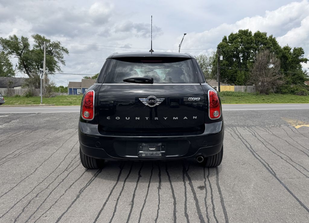 2015 MINI Cooper Image 13