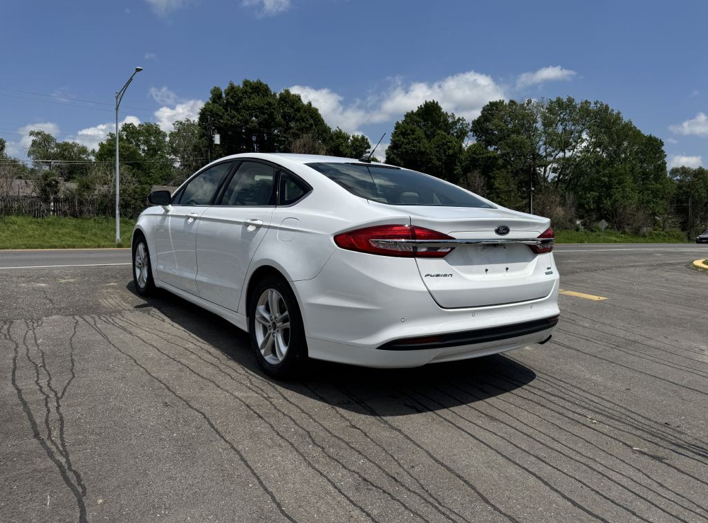 2018 Ford Fusion Image 12