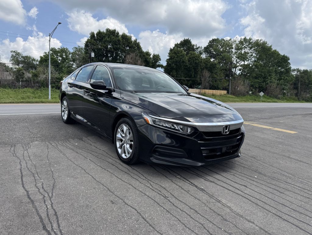 2019 Honda Accord Image 1