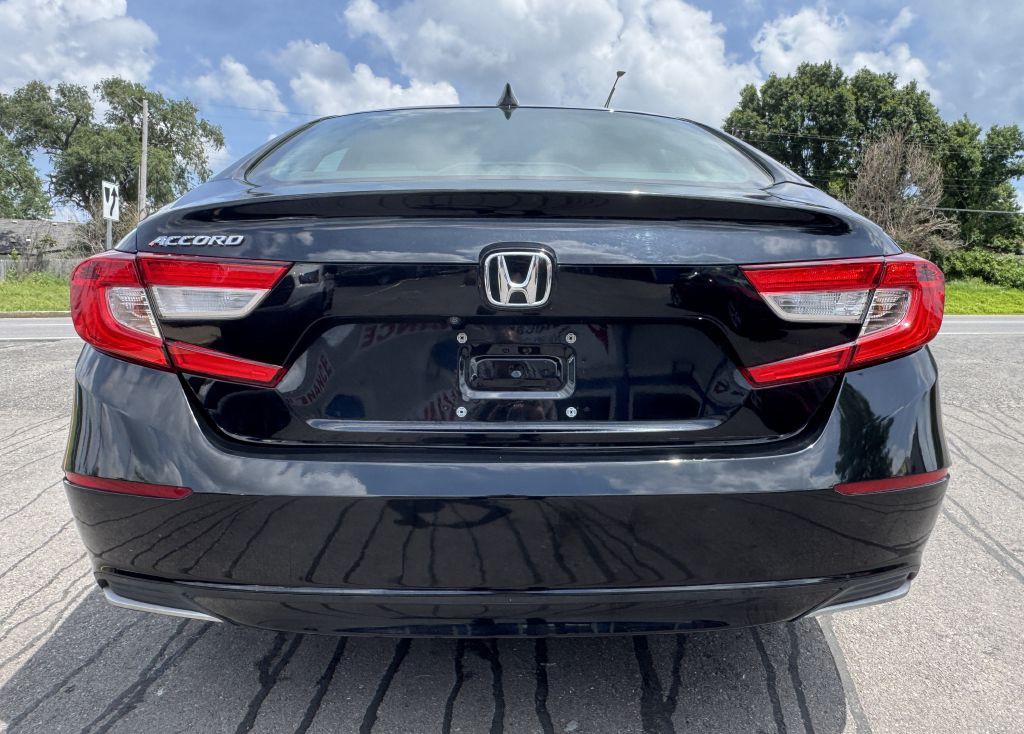 2019 Honda Accord Image 12