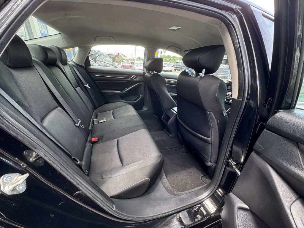 2019 Honda Accord Image 16