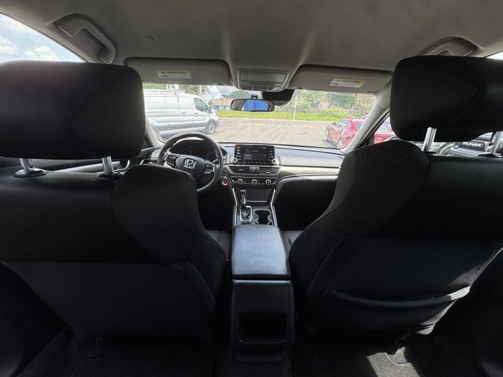 2019 Honda Accord Image 25