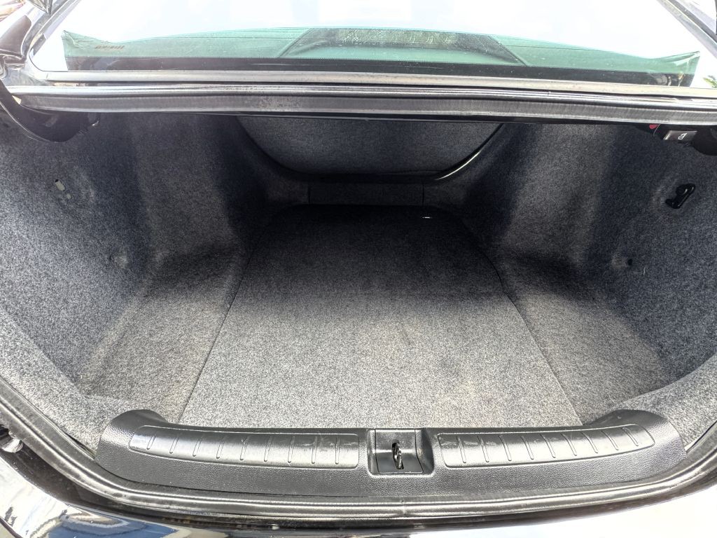 2019 Honda Accord Image 28