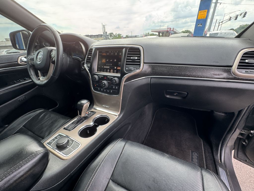 2017 Jeep Grand Cherokee Image 21