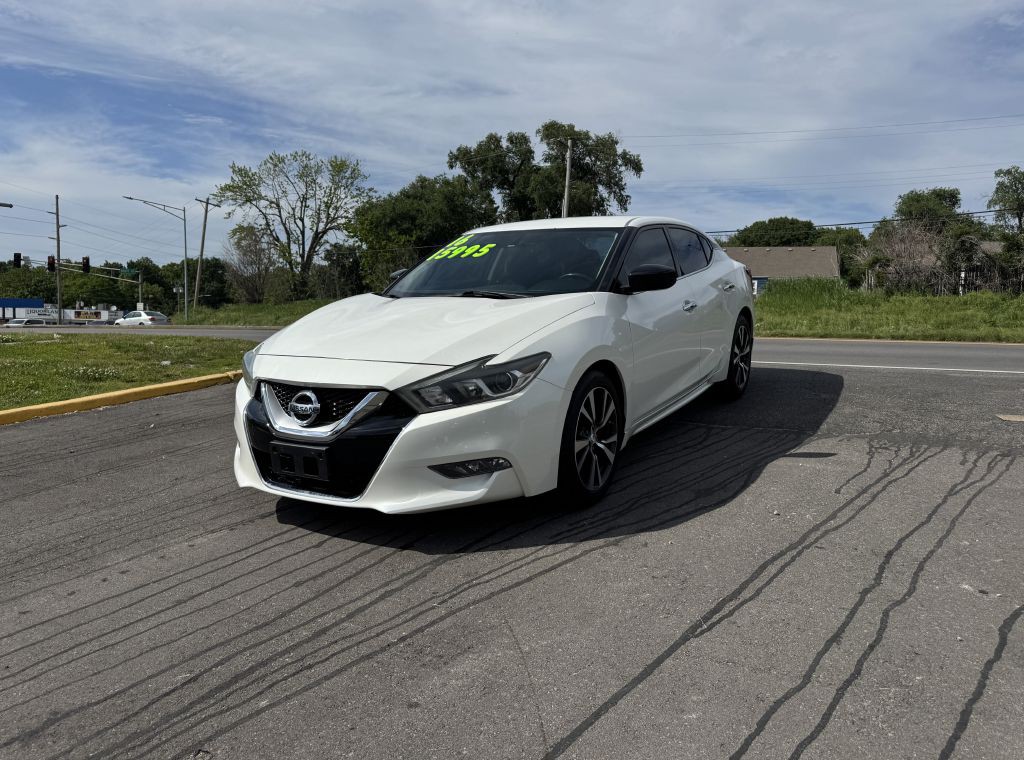 2016 Nissan Maxima Image 6