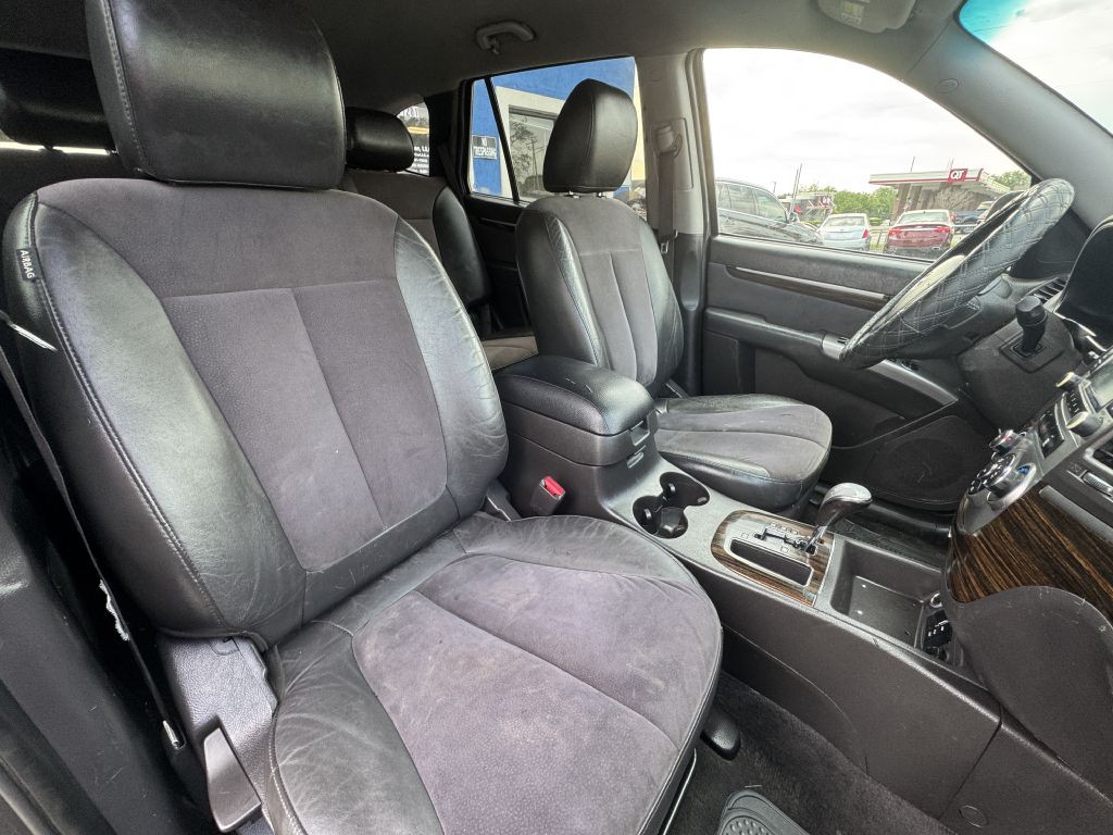 2012 Hyundai Santa Fe Image 21