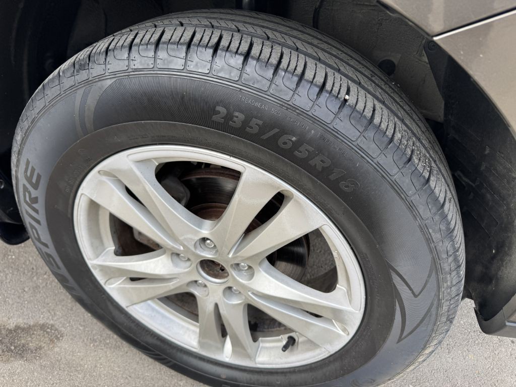 2012 Hyundai Santa Fe Image 23