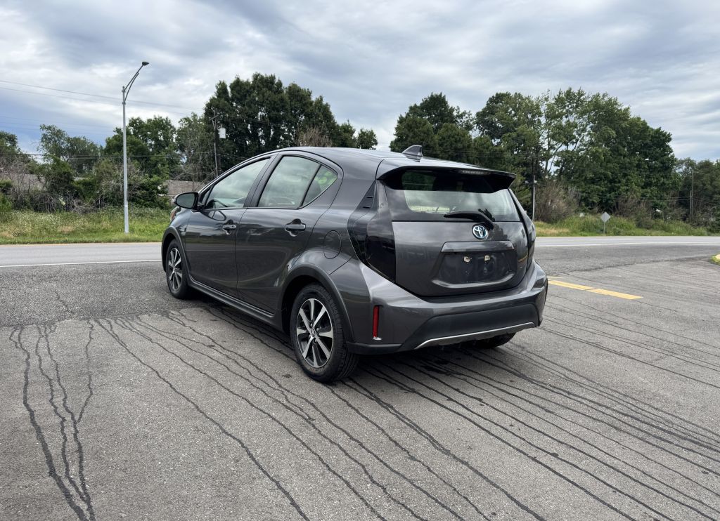 2018 Toyota Prius Image 9