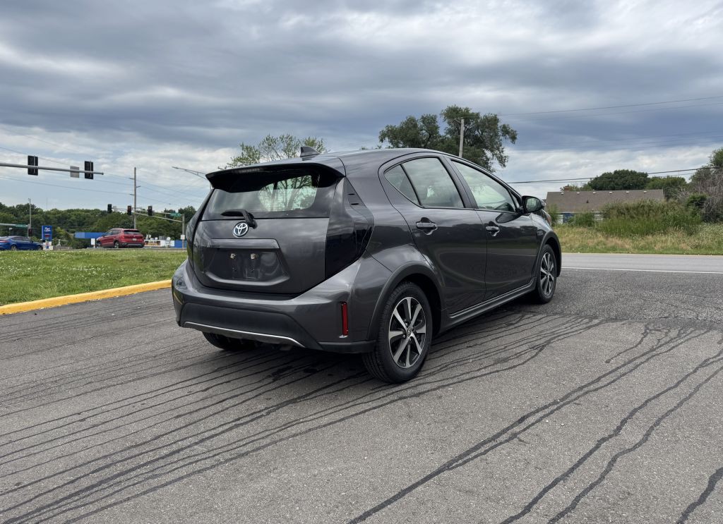 2018 Toyota Prius Image 13