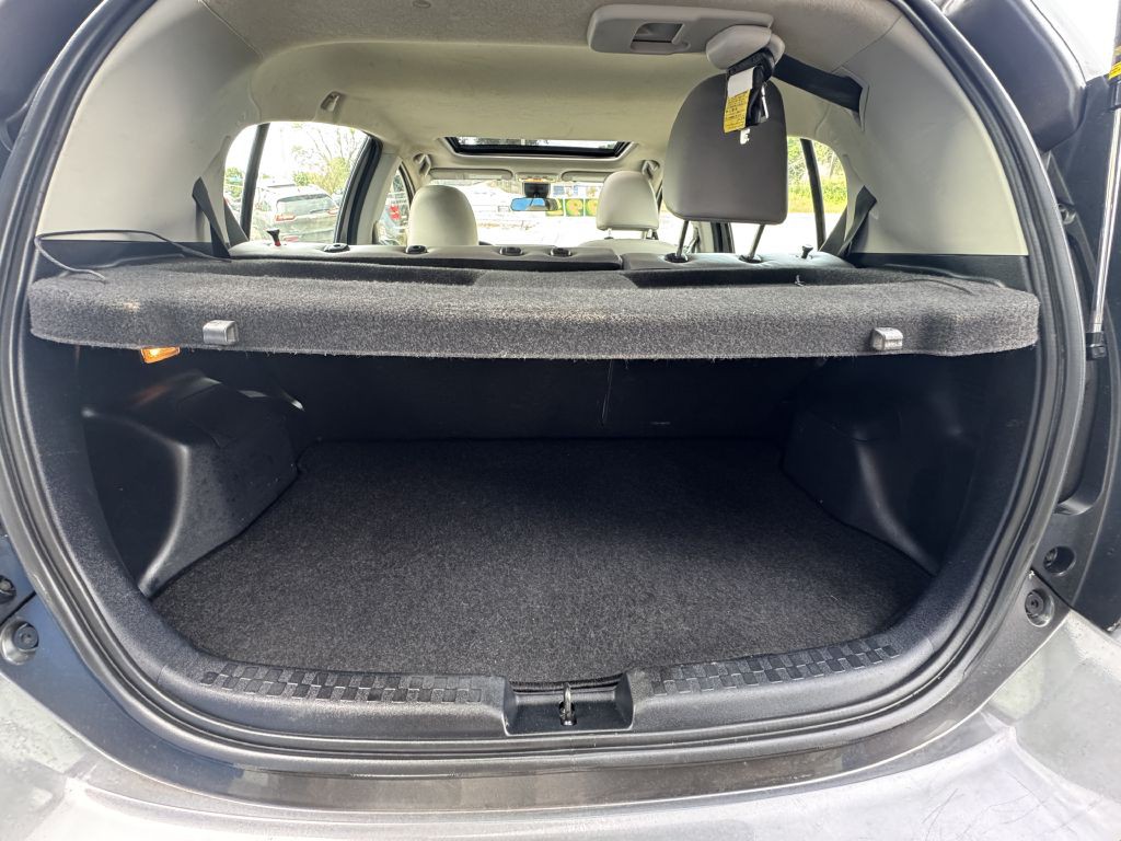2018 Toyota Prius Image 17