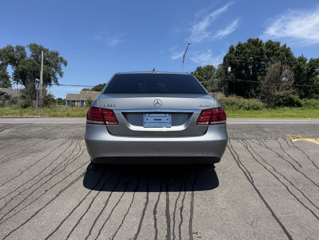 2014 Mercedes-Benz E-Class Image 11