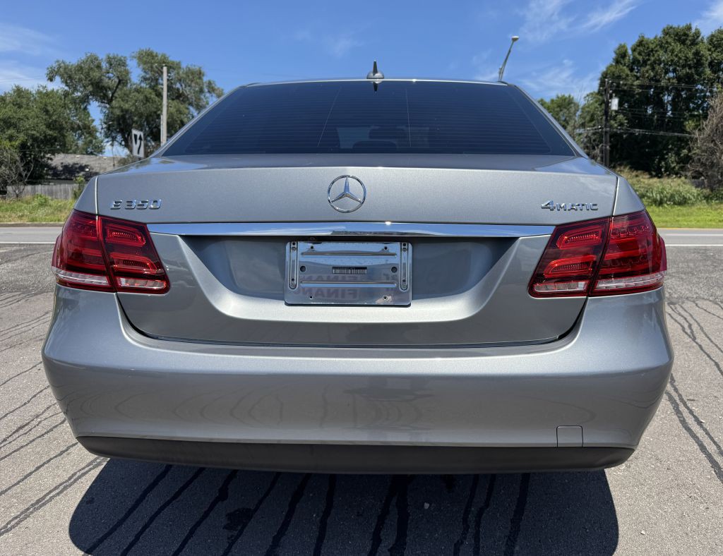 2014 Mercedes-Benz E-Class Image 12