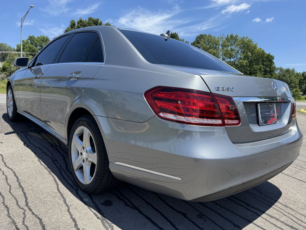 2014 Mercedes-Benz E-Class Image 17