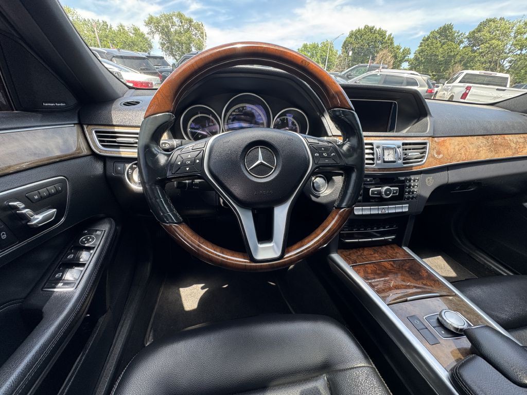 2014 Mercedes-Benz E-Class Image 28