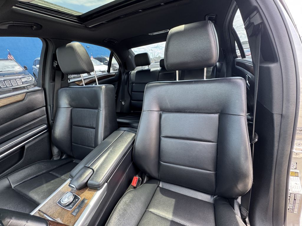 2014 Mercedes-Benz E-Class Image 31