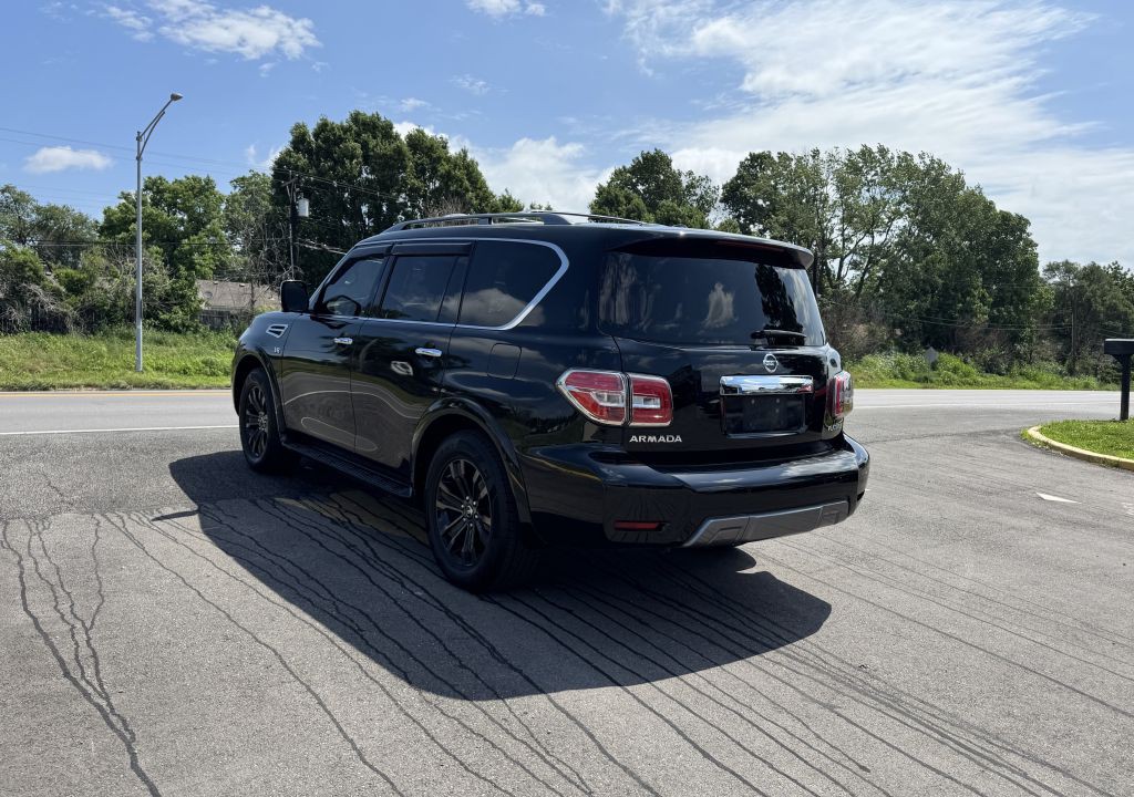 2019 Nissan Armada Image 12