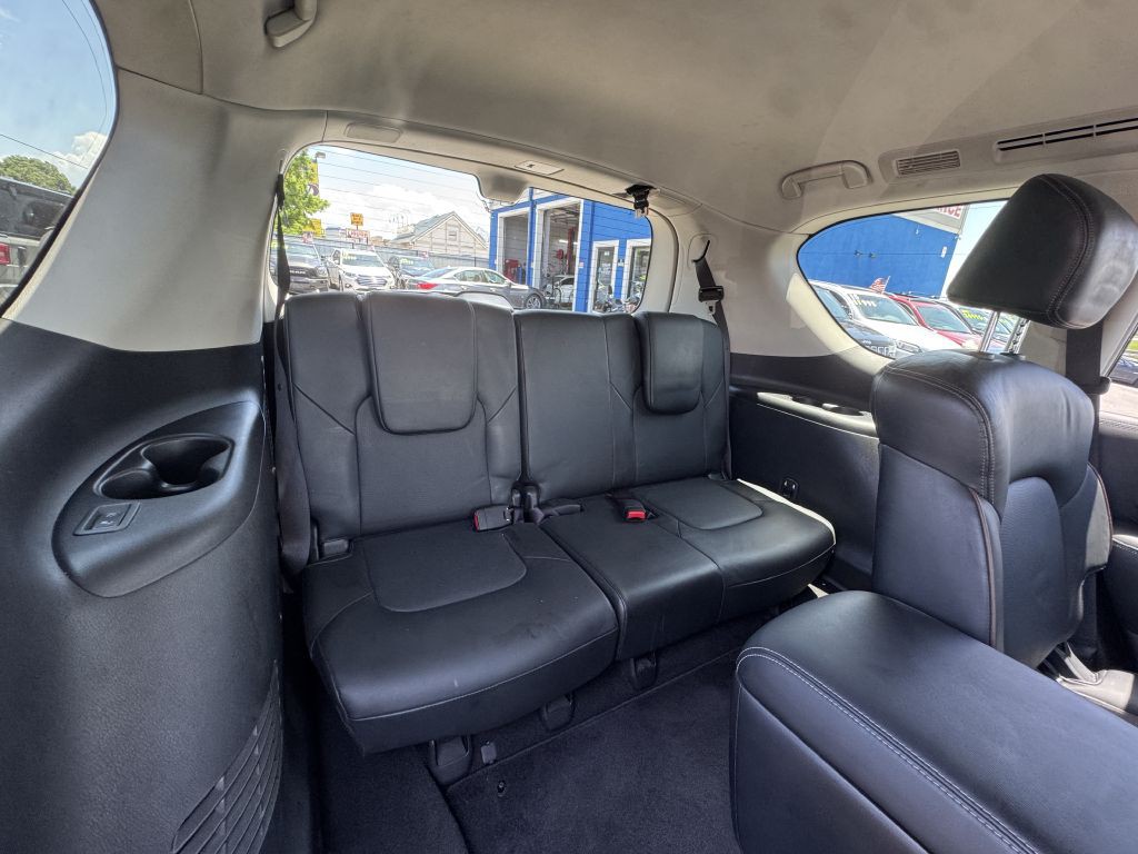 2019 Nissan Armada Image 17