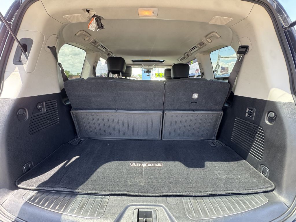 2019 Nissan Armada Image 26