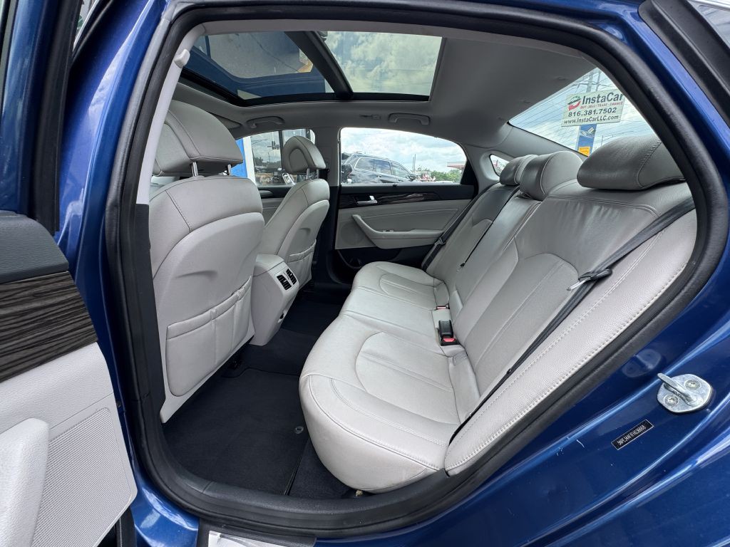 2015 Hyundai Sonata Image 22