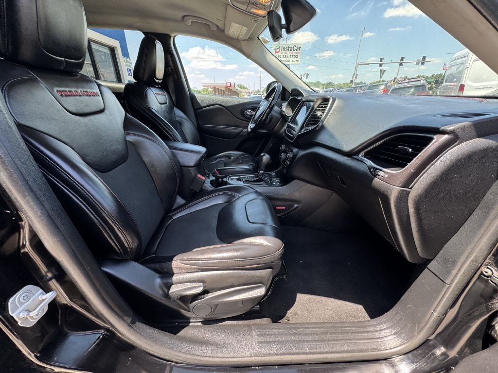 2020 Jeep Cherokee Image 24