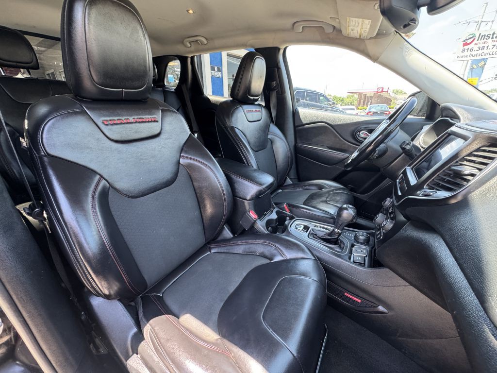 2020 Jeep Cherokee Image 25