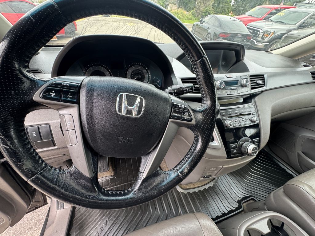 2012 Honda Odyssey Image 15