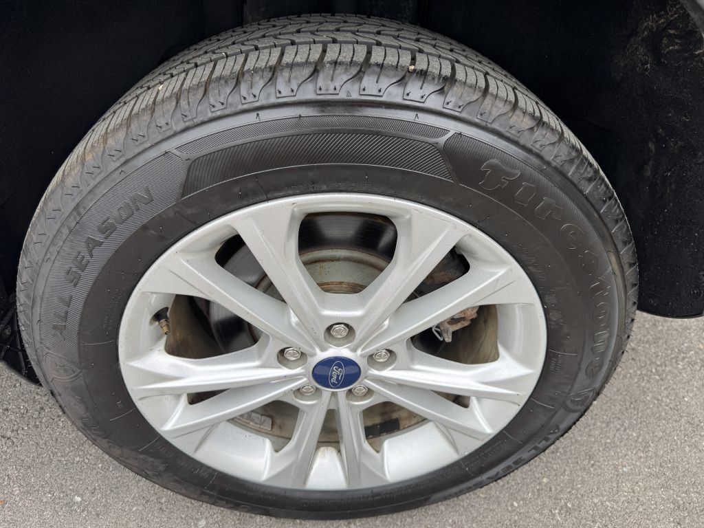 2018 Ford Escape Image 18