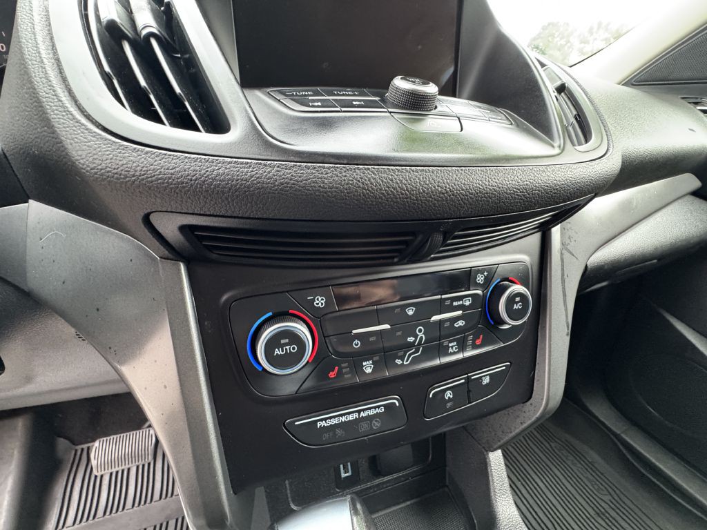 2018 Ford Escape Image 25