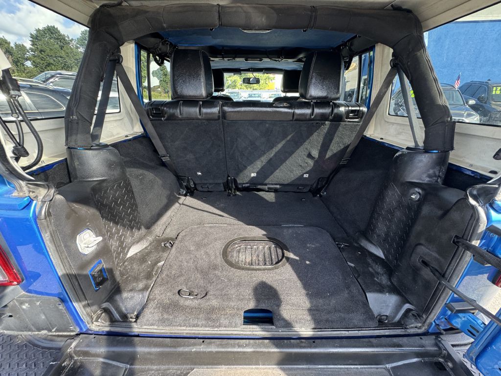 2016 Jeep Wrangler Unlimited Image 17