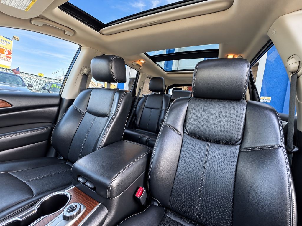 2017 Nissan Pathfinder Image 19