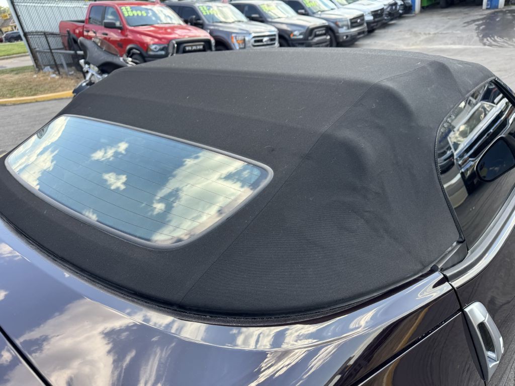2017 Nissan 370Z Image 3