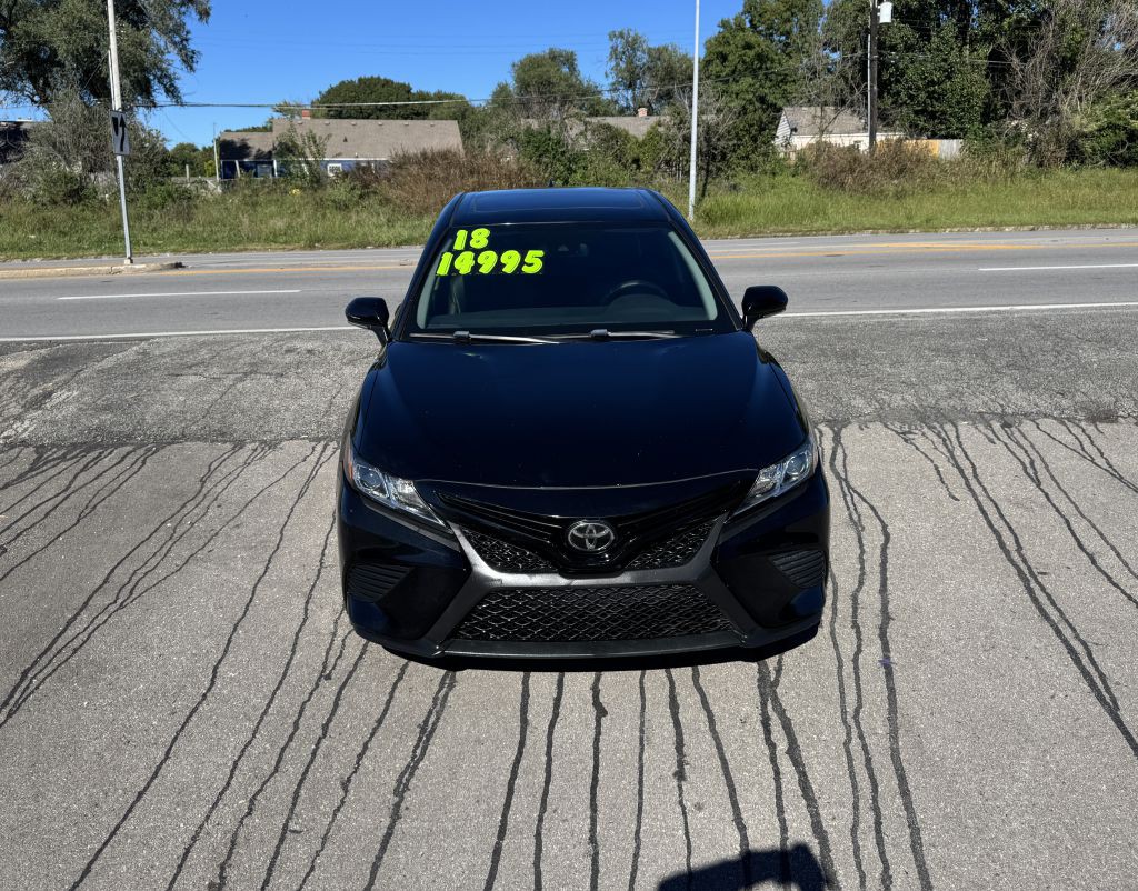 2018 Toyota Camry Image 2