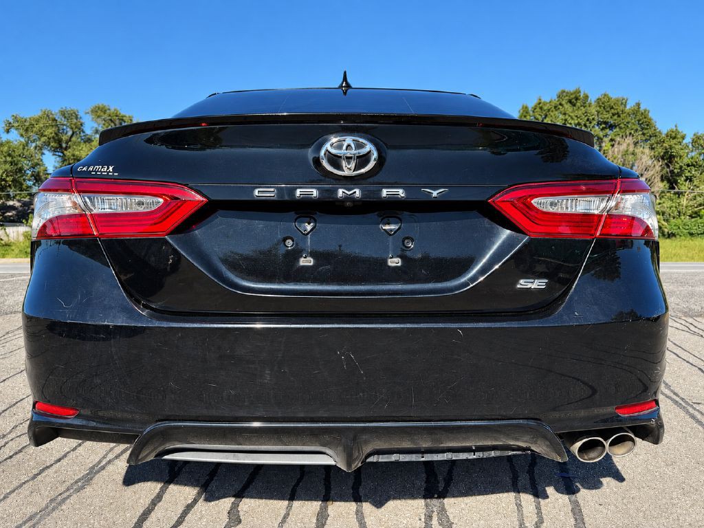 2018 Toyota Camry Image 25