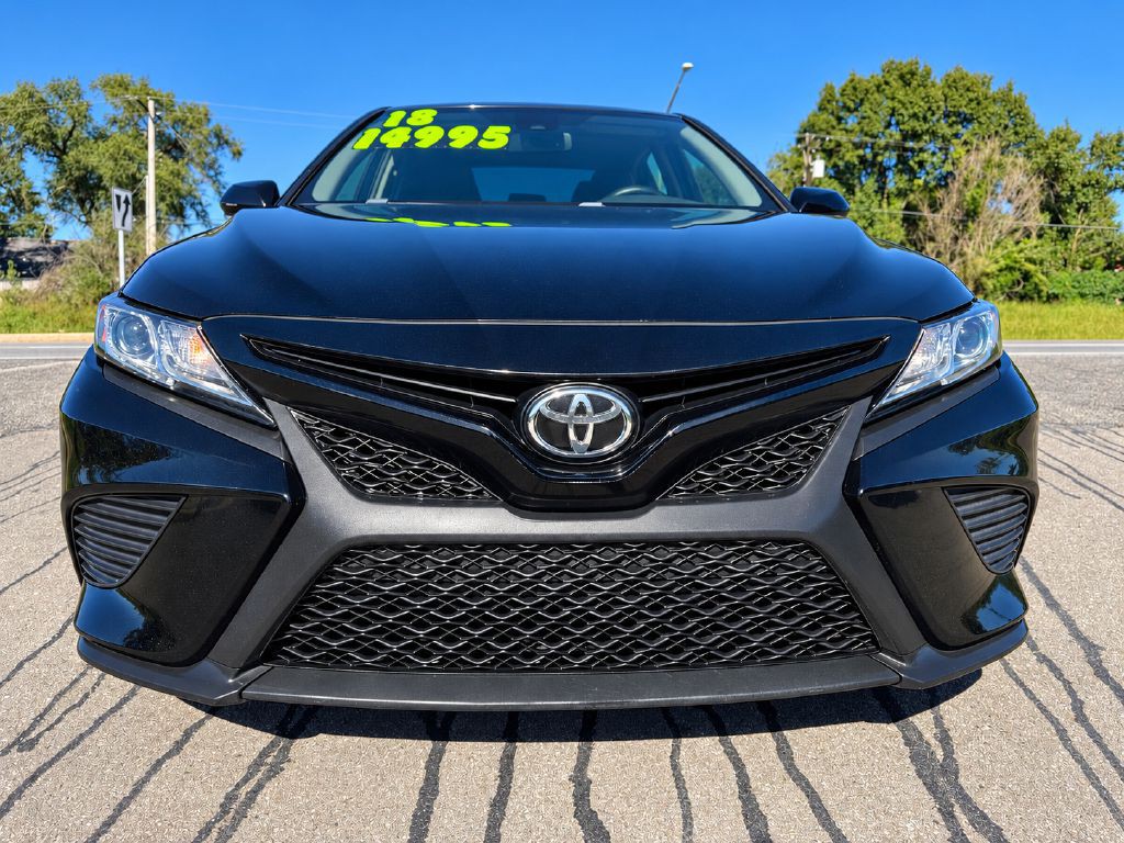 2018 Toyota Camry Image 26