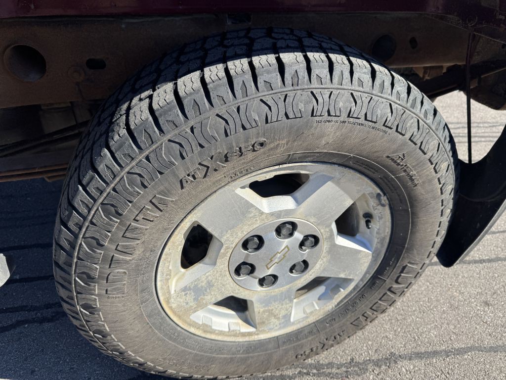 2004 Chevrolet Silverado 1500 Image 8